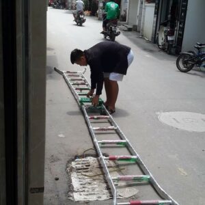 Thang inox chữ a 5m