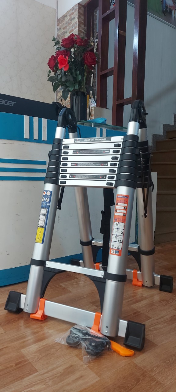 Thang nhôm rút đôi bánh xe 74AI