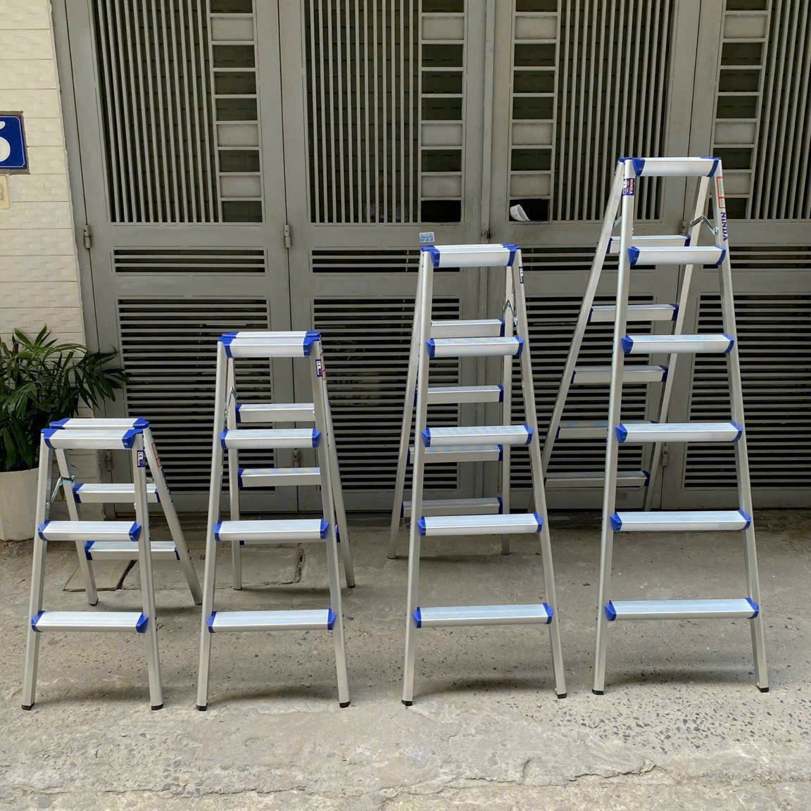 Thang nhôm gấp chữ A 3 bậc NINDA - Ảnh 3
